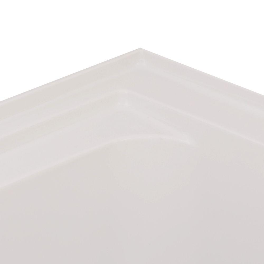 EverClean 60x32-Inch Integral Apron Deep Soak Bathtub with Left-Hand Outlet