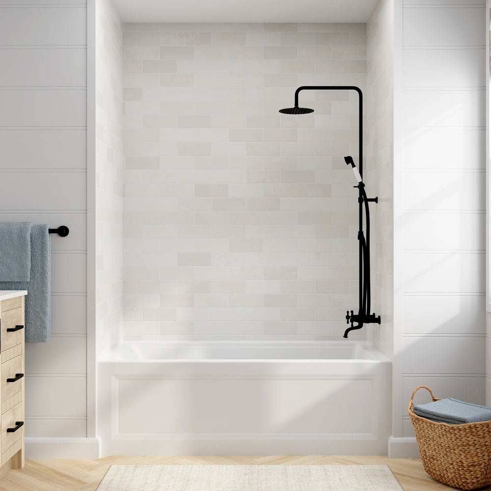 Town Square S 60 x 30-Inch Integral Apron Bathtub With Right-Hand Outlet